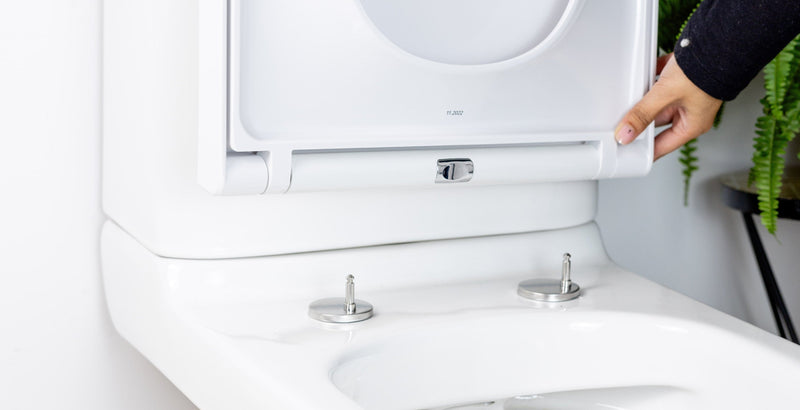 What is a Bidet Spray? The Complete UK Guide to Types, Fit and Setup